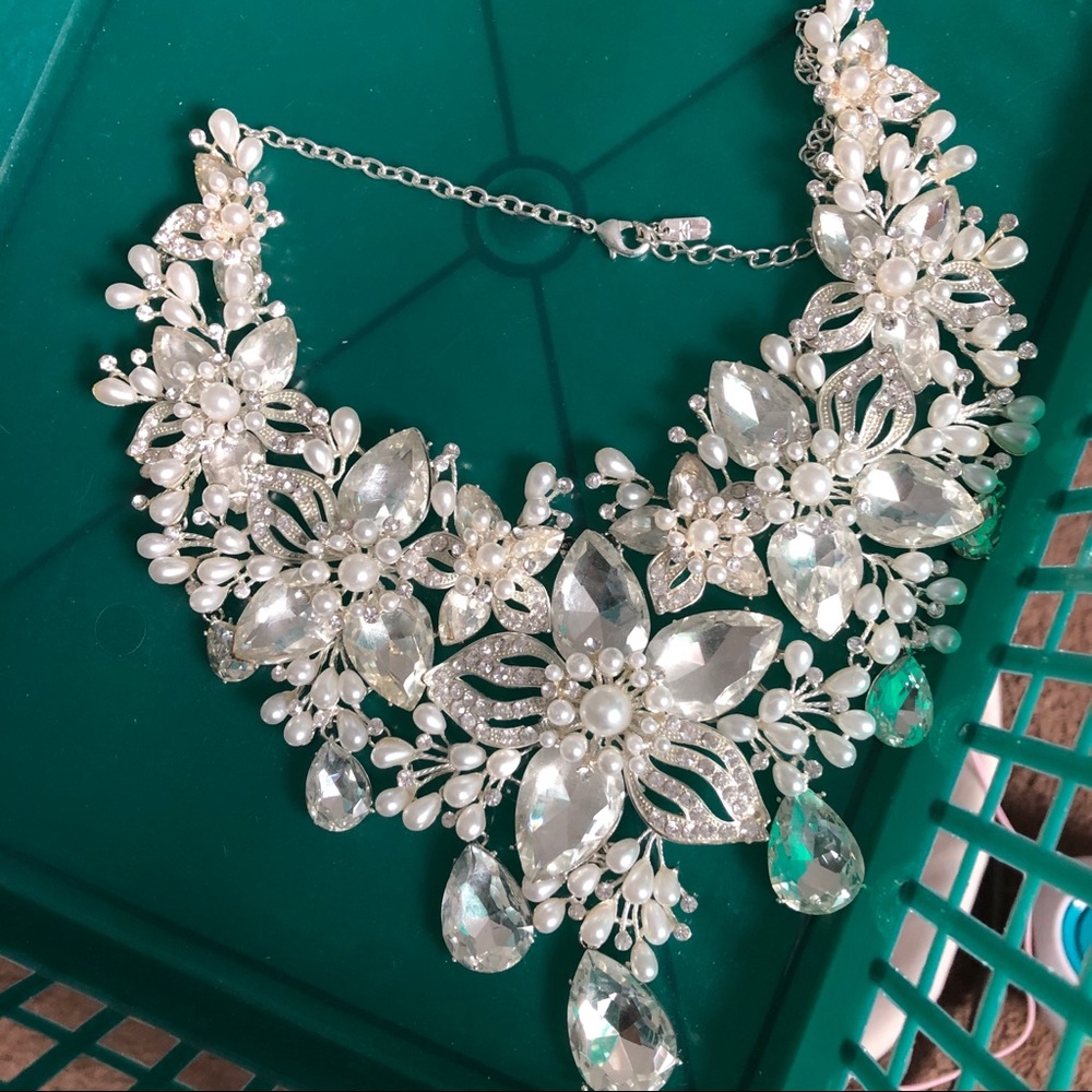 Princess Pageant Rhinestone Pearl Necklace NWOT - Picture 2 of 8